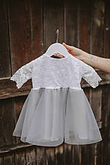 Šaty - Spoločenské šaty na dojčenie – MAMA A DCÉRA – bielo – sivé - 15284865_