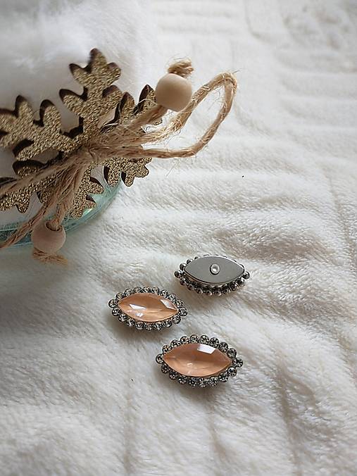 Galantéria - Našívacia,nalepovacia štrasová ozdoba crystal 7x15mm - 15288257_