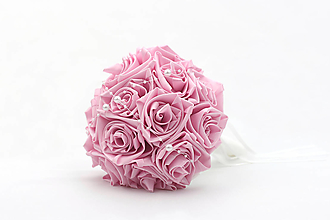 Kytice pre nevestu - Saténová kytica svadobná púdrová ružová ruže s perličkami - 15288919_
