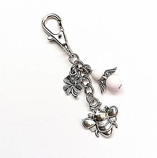Kľúčenky - Kľúčenka "včielka" s anjelikom (biela) - 15292935_