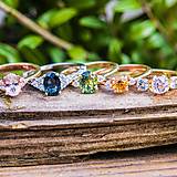 Prstene - Zásnubný prsteň s Morganitom a diamantmi - 15295157_