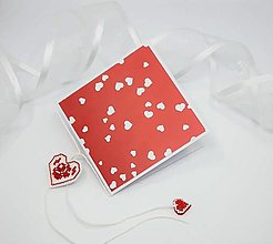 Papiernictvo - Malá valentínka - pozdrav (Červená s bielymi srdiečkami) - 15294475_