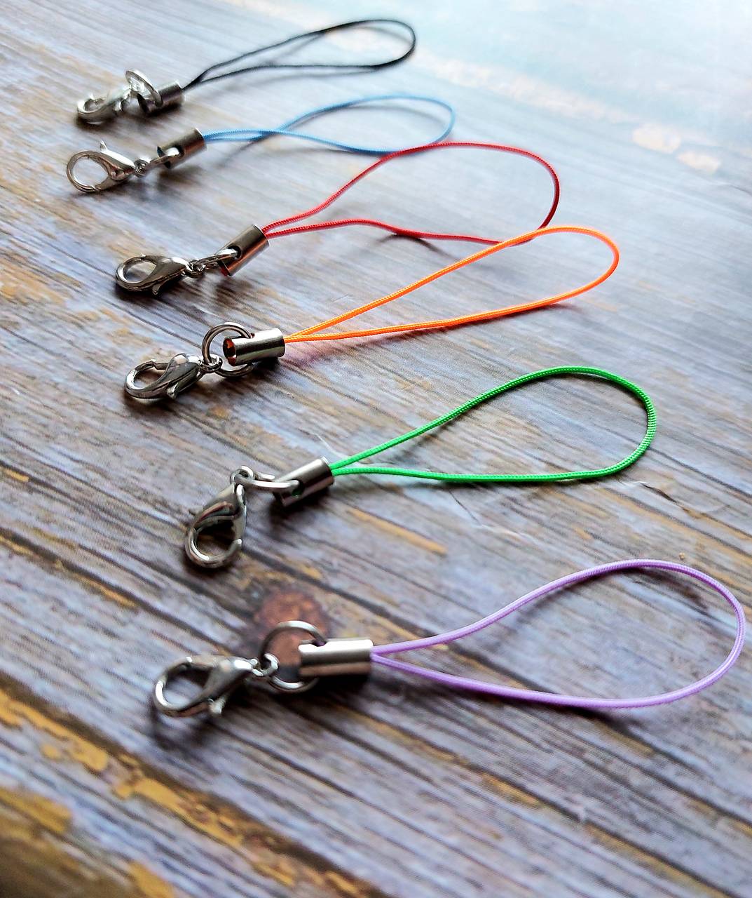 Šnúrka na výrobu príveskov so zapínaním