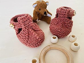 Detské topánky - Papučky pre bábätko zo 100% merino vlny (červené) - 15297691_