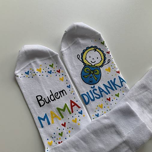 Maľované ponožky s nápisom: “Budem MAMA” (aj s menom bábätka)
