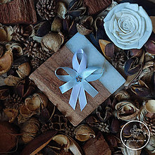 Svadobné pierka - Svetlomodré pierko s bielym kvetom 101020 - 15299471_