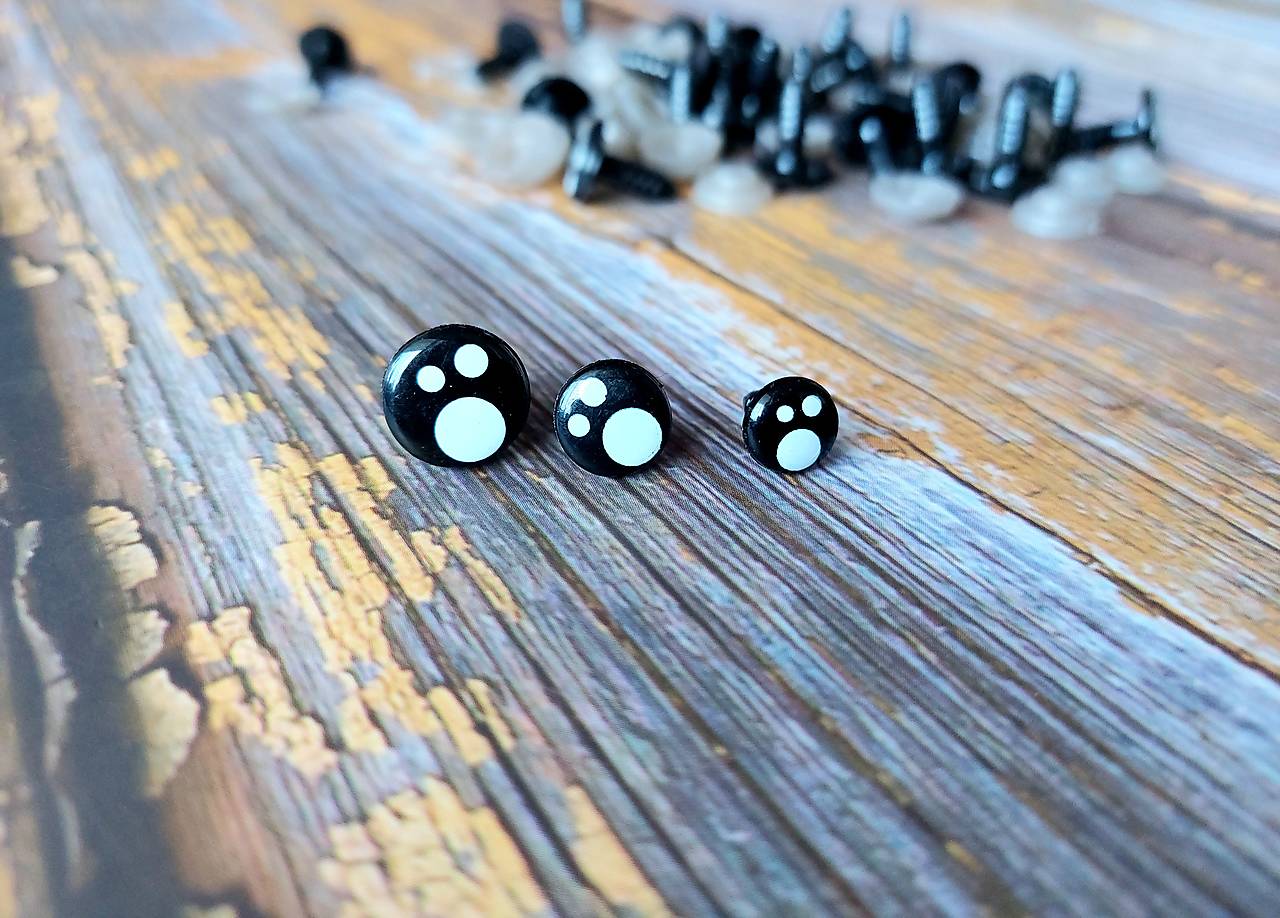 Bezpečnostné očko 8 - 12mm, 1ks