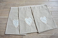 Úžitkový textil - Béžové vrecúška s malými kvietkami - 15311502_
