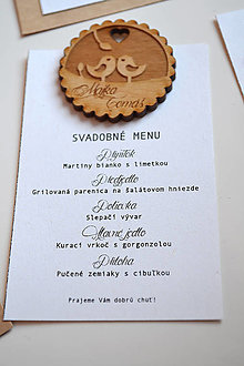 Papiernictvo - Svadobné oznámenie vtáčiky (svadobné menu s dreveným krúžkom) - 15310337_