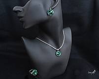 Náhrdelníky - náhrdelník SW emerald - 15312838_