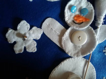 Hračky - Snehuliačik- učíme sa zapínať gombíky - 15315275_