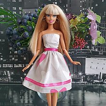 Hračky - Srdiečkové midi šaty pre Barbie - 15320239_