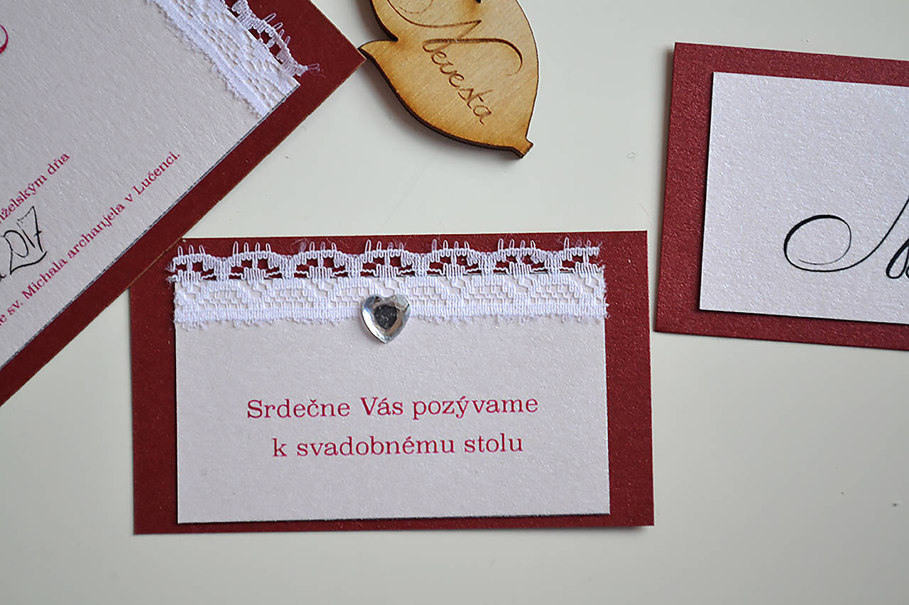 Svadobné oznámenie romantika ružová (pozvánka k svadobnému stolu)