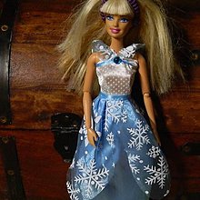 Hračky - Plesové Barbie šaty (bielomodré saténové šaty) - 15324464_