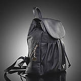 Batohy - Kožený ruksak z prírodnej hovädzej kože v čiernej farbe - 15325265_