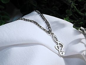 Náhrdelníky - Retiazkový náhrdelník s príveskom HUSĽOVÝ KĽÚČ - 15326230_