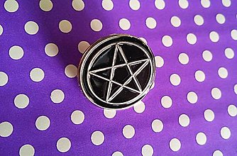 Brošne - Brosňa - Kovový odznak "pin" PENTAGRAM (Pentagram) - 15329244_