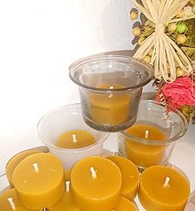 Sviečky - Čajová sviečka bez pliešku zo včelieho vosku - 15328971_
