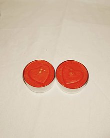 Sviečky - Čajová sviečka červené srdiečko - sviečka zo včelieho vosku - 15332357_