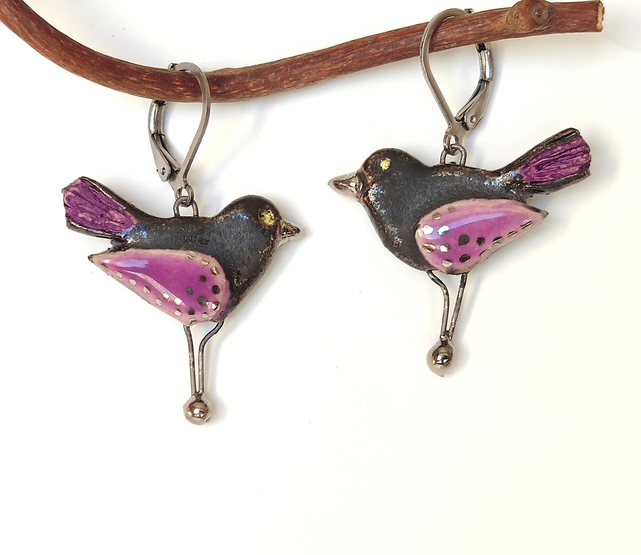 keramické náušnice - Vtáčiky fialové