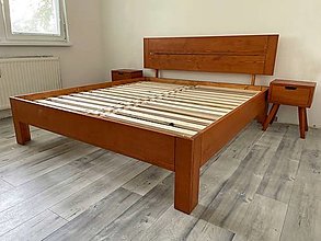 Nábytok - Smreková masívna posteľ - 15337247_