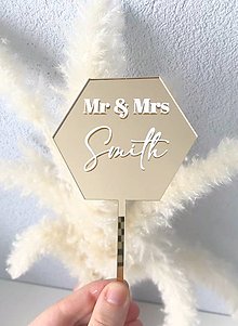 Dekorácie - Personalizovaný svadobný zápich - Mr a Mrs - 15337649_