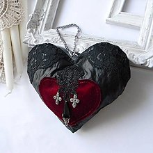 Dekorácie - Valentínske gotické srdce - 15341917_