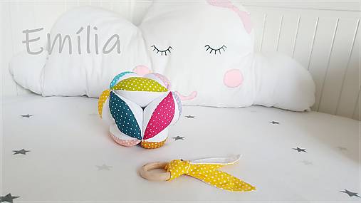 Hračky - Montessori úchopová loptička-Emília - 15339762_