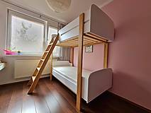 Nábytok - Poschodová posteľ z masívneho dreva (dub, buk) - 15339037_