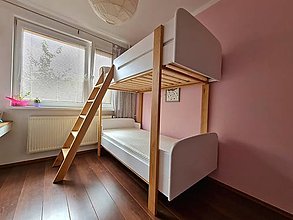 Nábytok - Poschodová posteľ z masívneho dreva (dub, buk) - 15339037_