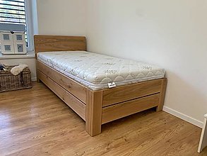 Nábytok - Dubová masívna posteľ s úložným priestorom - 15341747_
