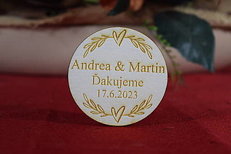 Darčeky pre svadobčanov - Svadobná  drevená magnetka gravírovaná 005 - 15348926_