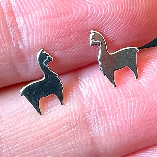 Lama AG925 Stud Earrings / Náušnice Lama AG925