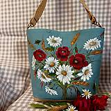 Kabelky - Ručne maľovaná crossbody ľanová kabelka " Maky a margaréty " - 15356158_