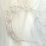  - Vintage čipkovaná perlovo-krištáliková tiara - 15355805_