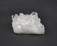 Minerály - Krištáľ f571 - 15356280_