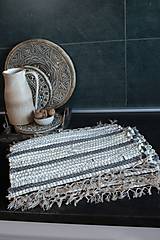 Úžitkový textil - DekorJo koberec, behúň, rohožka z recklovanej kože - 15357398_