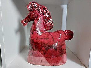 Sochy - Keramika, Koník Red - 15360569_