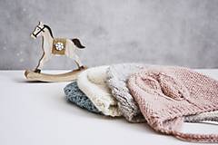 Detské čiapky - Čiapočka pre bábätko - kolekcia LÍSTKY - 15365644_