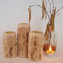 Sviečky - Vytvorte si príjemnú a útulnú atmosféru domova s našimi drevenými svietnikmi a sviečkami z včelieho vosku - 15366529_