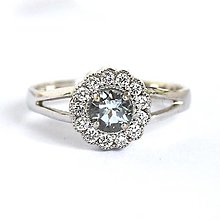 Prstene - Zásnubný prsteň s akvamarínom - 15368749_