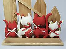 Úžitkový textil - Maky s červenou - dekoračná mačka malá 17x10 - 15367765_