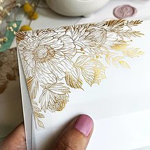 Papiernictvo - polopriehľadná papierová obálka Zlaté kvety - 15373473_
