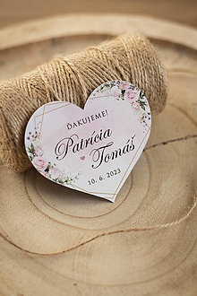 Darčeky pre svadobčanov - Svadobné magnetky "srdiečko" - Ružový kvet - 15373250_
