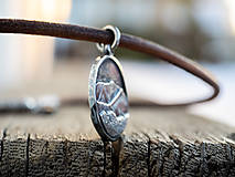 Náhrdelníky - Horský amulet ... výroba na mieru - 15373791_