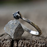 Prstene - Ako požiadať divožienku o ruku - 15378102_