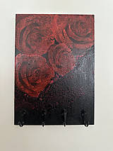 Nábytok - Vešiačik na kľúče "červené ruže" - 15381819_
