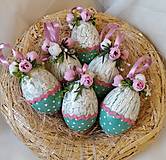 Dekorácie - Vajíčka s ružičkami a bodkami - 15387575_