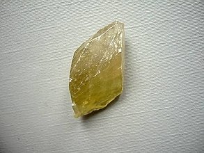 Minerály - Surový zelený kalcit 27 mm, č.85f - 15388435_