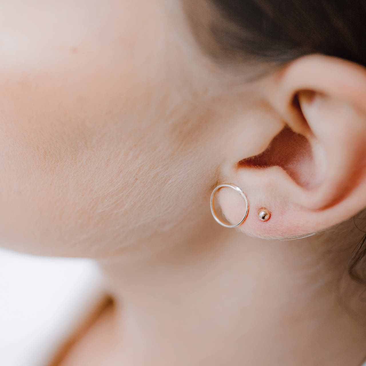 náušnice STUHA 01 zlato